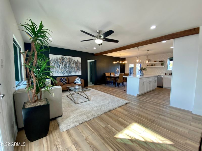 1130 W Roma Ave, Phoenix, AZ 85013