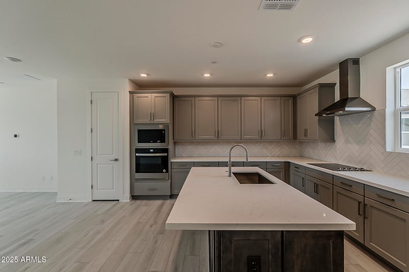 11300 Casa Dega Dr #1080, Surprise, AZ 85388