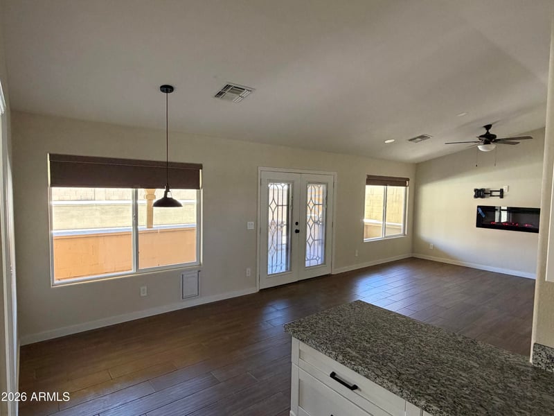 11303 Lawrence Ln, Peoria, AZ 85345