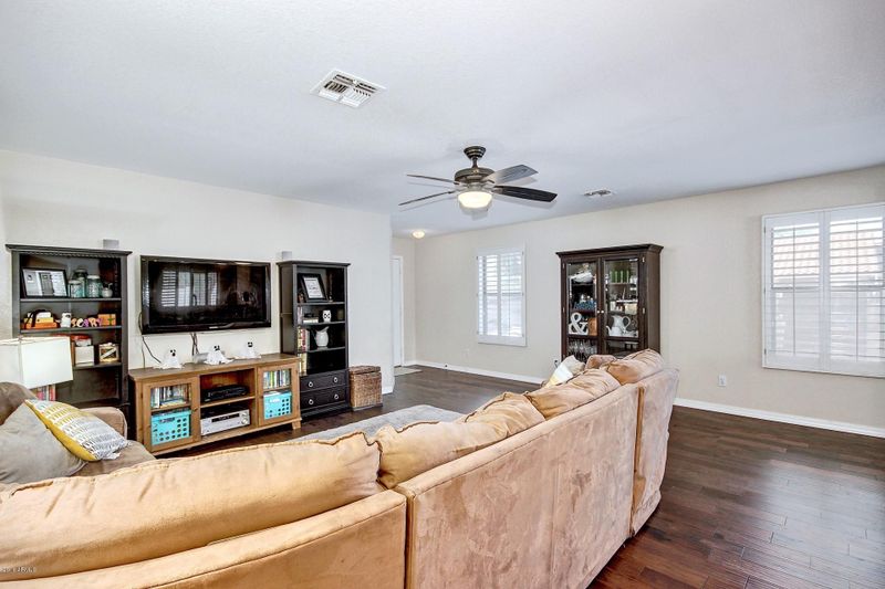 11306 E Quartet Ave, Mesa, AZ 85212