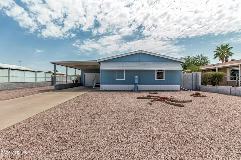 1131 96th St, Mesa, AZ 85208