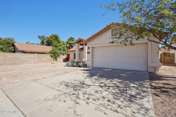 1131 Pebble Beach Dr, Gilbert, AZ 85234