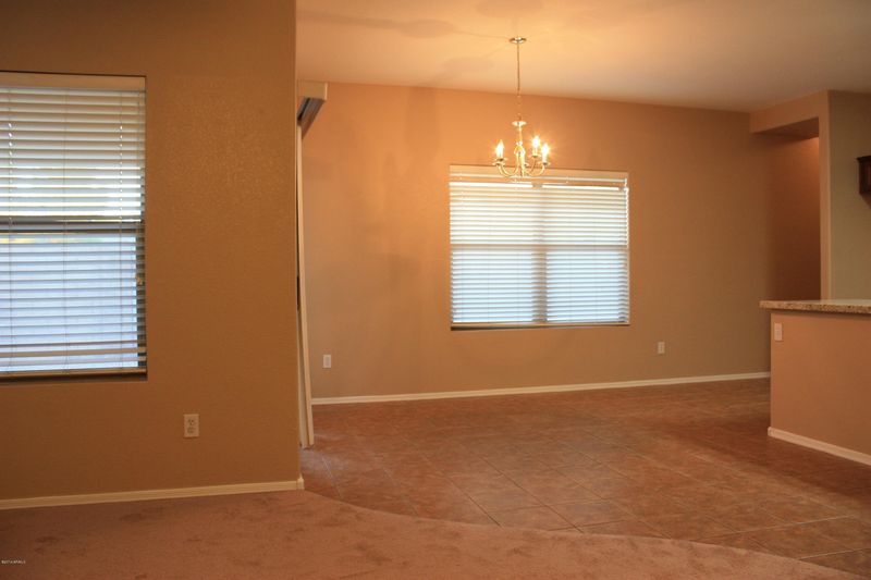 1131 S Bogle Ct, Chandler, AZ 85286