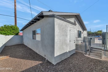 1131 Virginia Ave, Phoenix, AZ 85006
