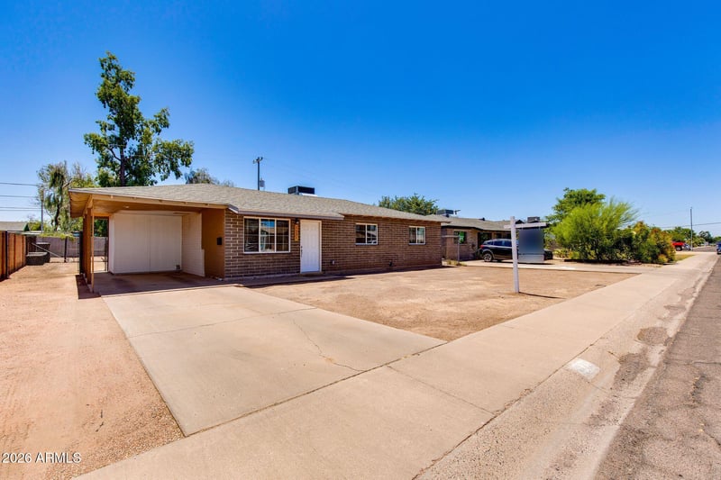 1131 Romo Jones St, Tempe, AZ 85281