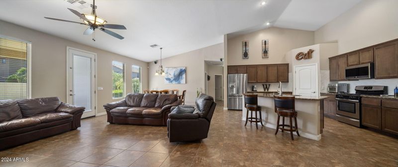 11315 E Stradling Ave, Mesa, AZ 85212