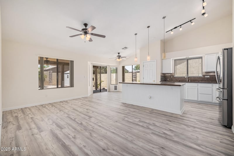 11318 Hopi Dr, Goodyear, AZ 85338