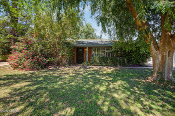 1132 Flynn Ln, Phoenix, AZ 85014