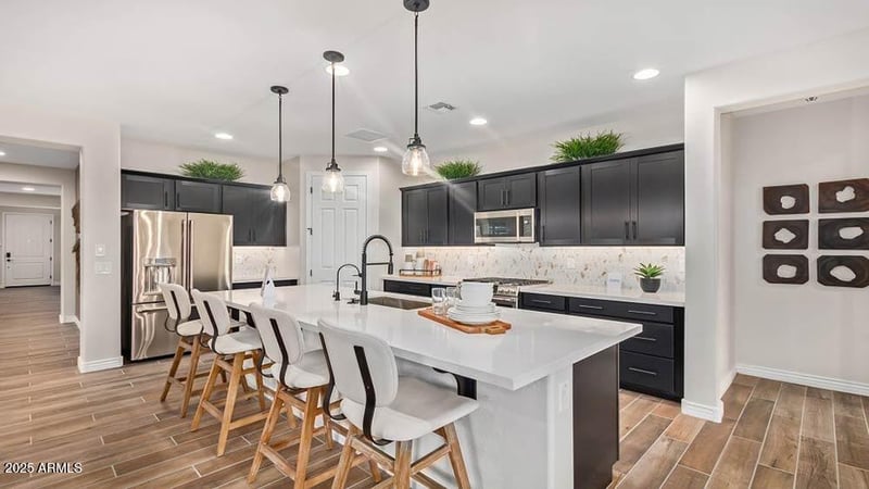 11320 168 Dr, Surprise, AZ 85388