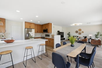 11324 W Madisen Ellise Dr, Surprise, AZ 85378