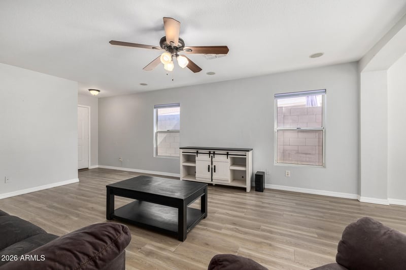 11329 W Austin Thomas Dr, Surprise, AZ 85378