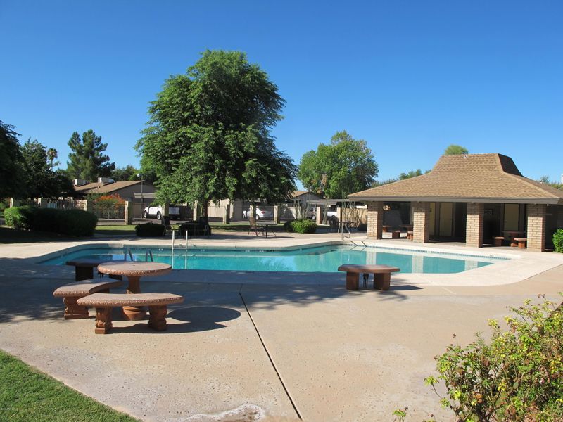 1133 E Redmon Dr #A, Tempe, AZ 85283