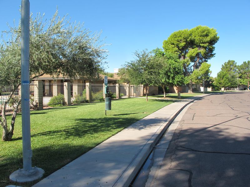 1133 E Redmon Dr #A, Tempe, AZ 85283