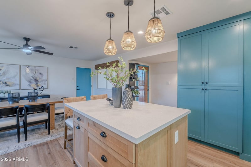 1133 Fairmont Dr, Tempe, AZ 85282