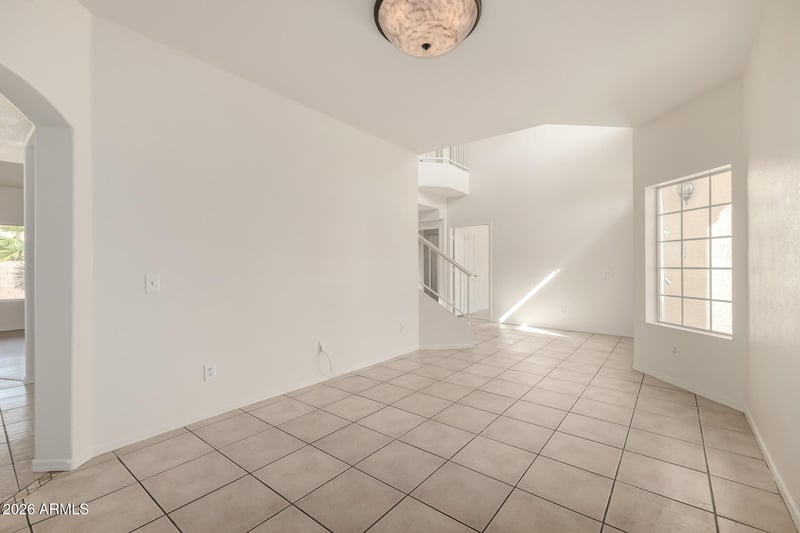 11330 Rosewood Dr, Avondale, AZ 85392