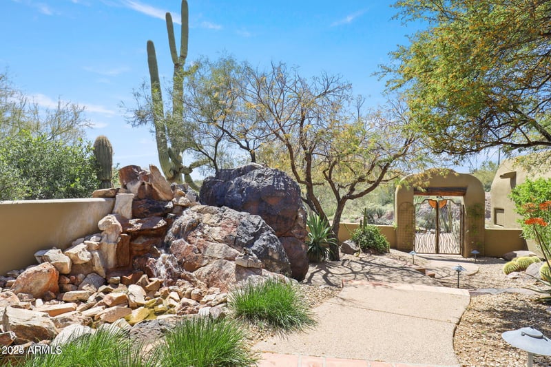 11334 Troon Vista Dr, Scottsdale, AZ 85255