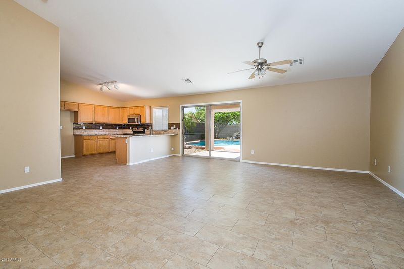 11335 E Edgewood Ave, Mesa, AZ 85208