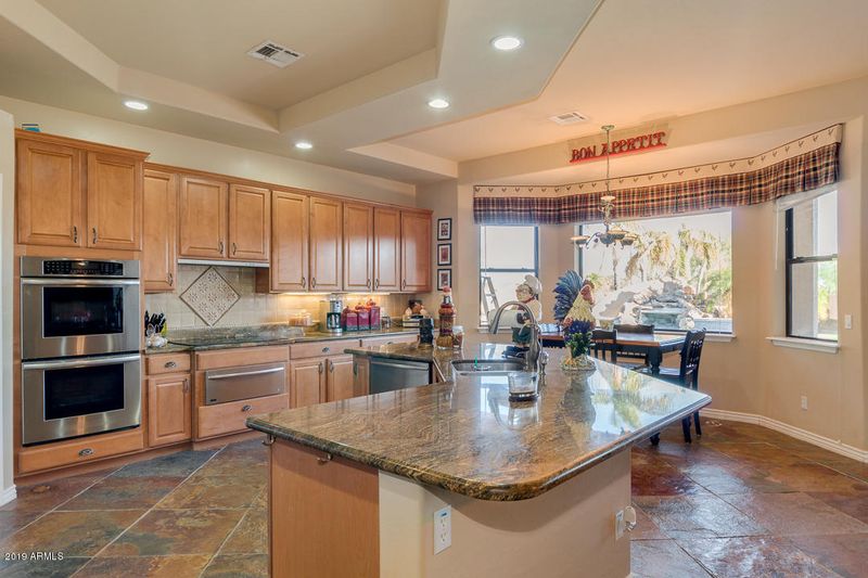 11339 E Fox St, Mesa, AZ 85207