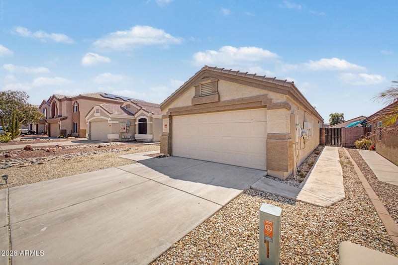 11339 W Madisen Ellise Dr, Surprise, AZ 85378