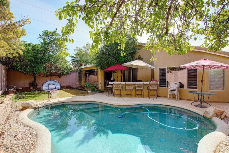 1134 E Irma Ln, Phoenix, AZ 85024