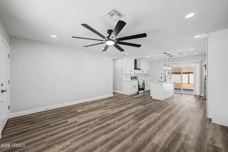 1134 E Las Palmaritas Dr, Phoenix, AZ 85020