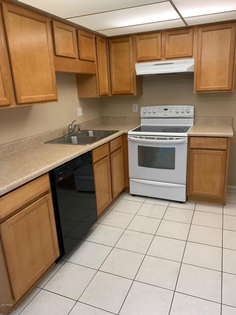 1134 E Vaughn St #C, Tempe, AZ 85283
