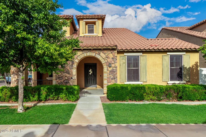 1134 Lydia Ln, Gilbert, AZ 85296