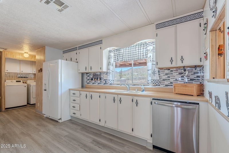 1134 Saddle Butte St, Apache Junction, AZ 85120