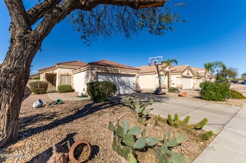 11340 Madisen Ellise Dr, Surprise, AZ 85378