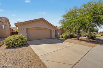 11340 Coolwater Dr, Goodyear, AZ 85338