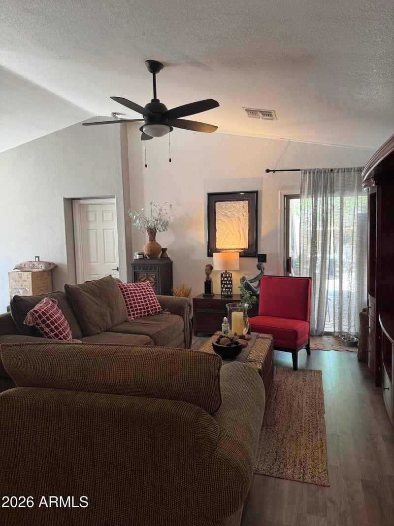 11348 Pinehollow Dr, Surprise, AZ 85378