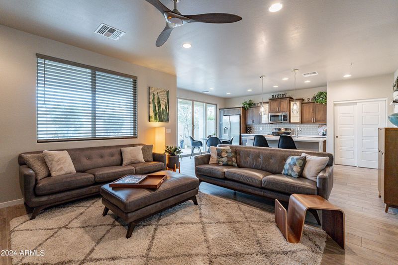 1135 N 86th Pl, Mesa, AZ 85207