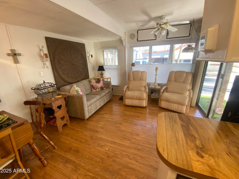 1135 Sioux Dr, Apache Junction, AZ 85119