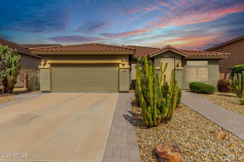 11352 Starkey Ave, Mesa, AZ 85212