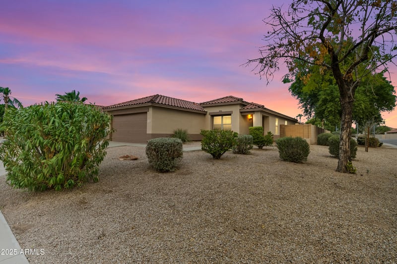 11356 Queensborough Ave, Mesa, AZ 85212