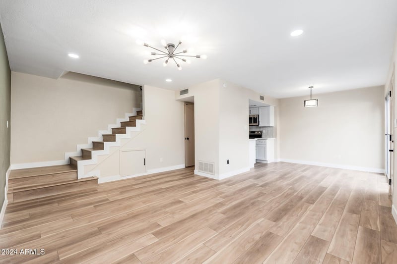 1136 84th Pl, Scottsdale, AZ 85257