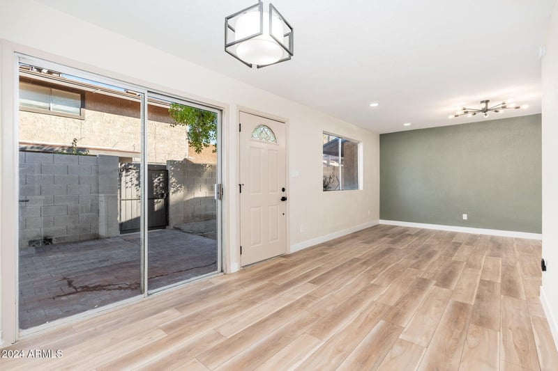 1136 84th Pl, Scottsdale, AZ 85257