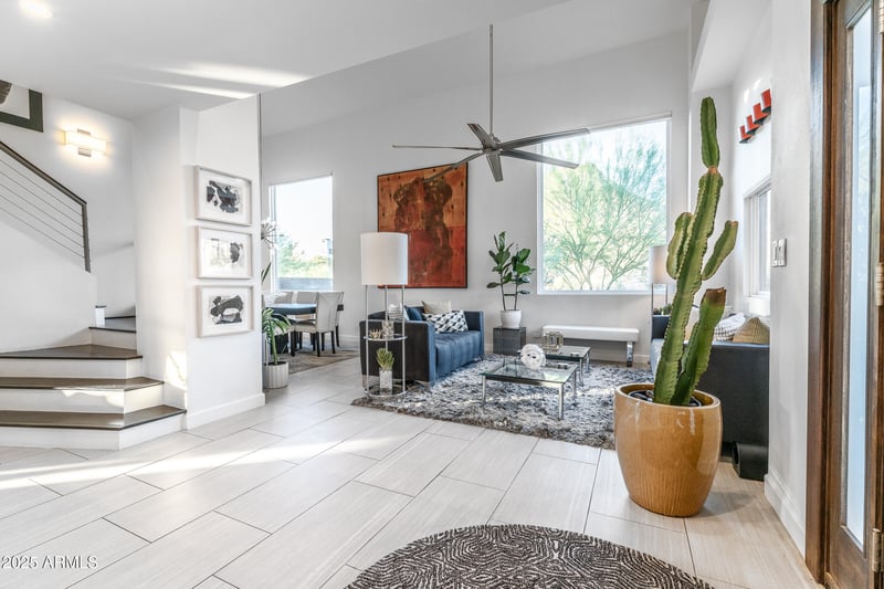 1136 Forest Hills Dr, Phoenix, AZ 85022