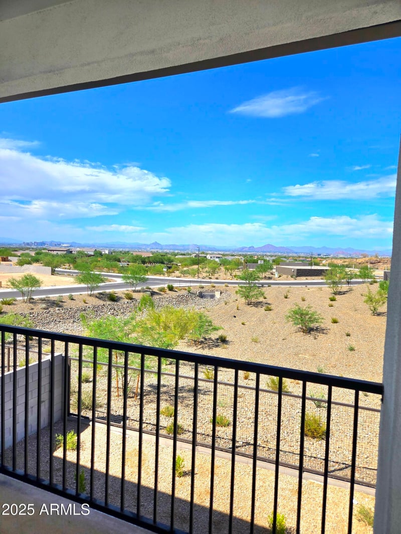 1136 Kachina Trl, Phoenix, AZ 85042