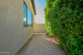 1136 La Mirada Dr, Phoenix, AZ 85042