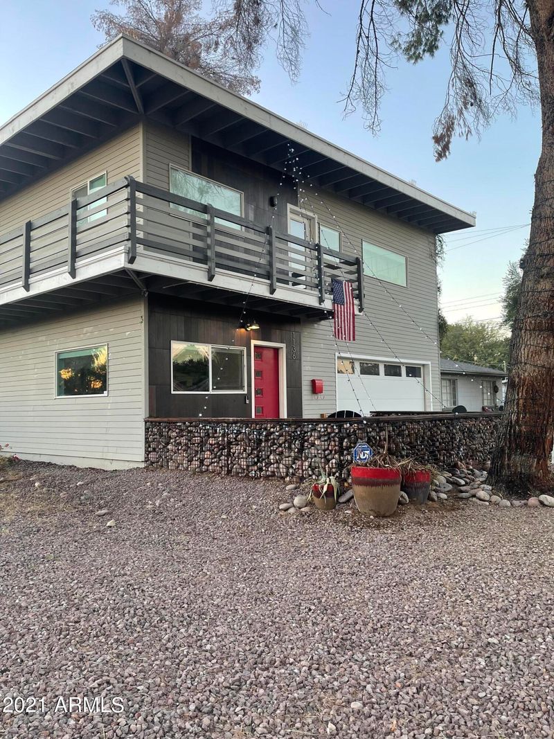 1136 S Roosevelt St, Tempe, AZ 85281