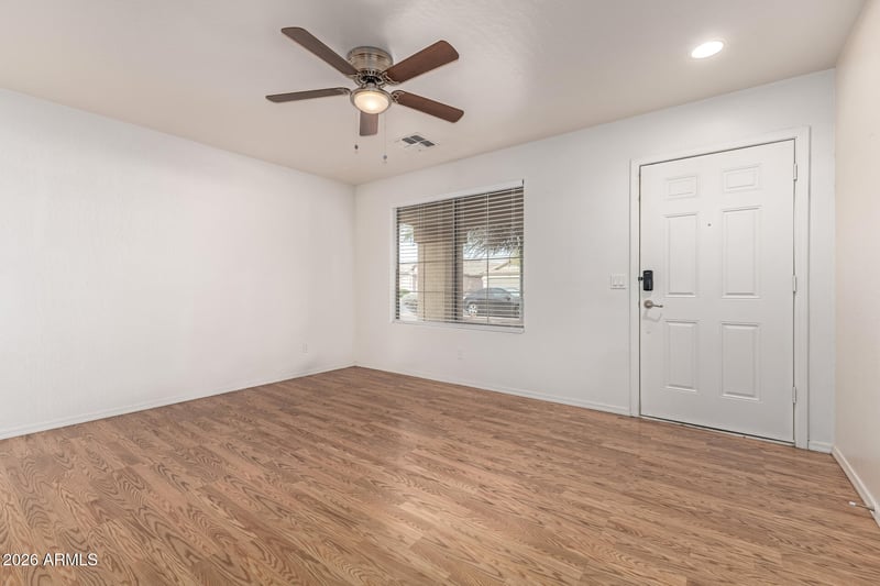 11363 Davis Ln, Avondale, AZ 85323