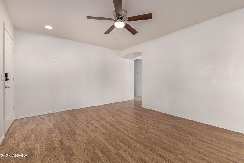 11363 Davis Ln, Avondale, AZ 85323