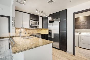 11375 E Sahuaro Dr #2008, Scottsdale, AZ 85259