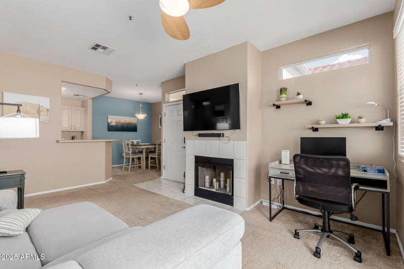 11375 Sahuaro Dr #2015, Scottsdale, AZ 85259