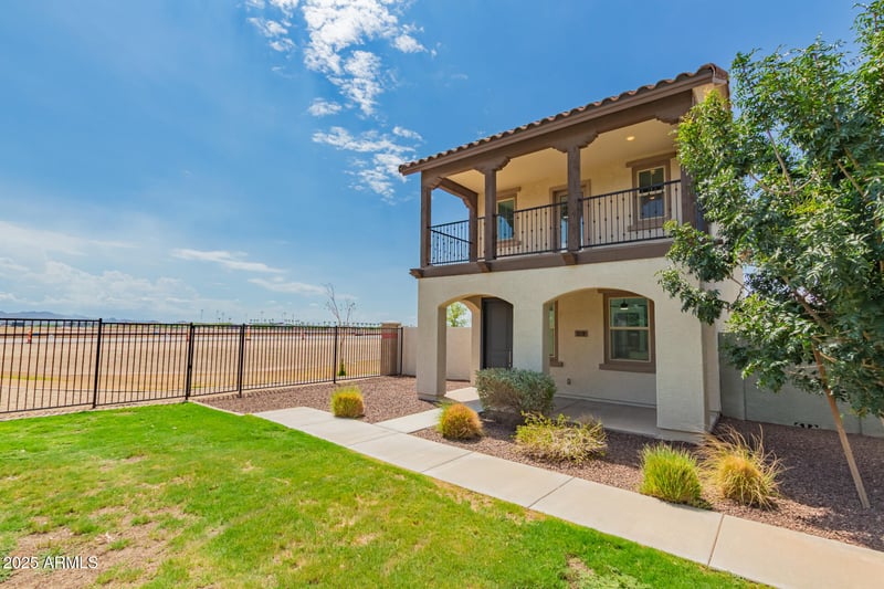 1138 151st Ln, Goodyear, AZ 85338