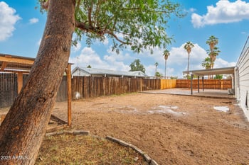 1138 76th Pl, Mesa, AZ 85208