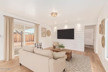 1138 76th Pl, Mesa, AZ 85208