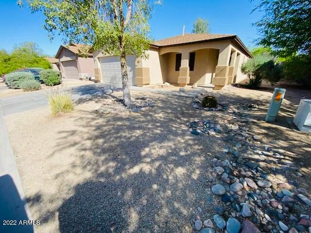 1138 E Omega Dr, San Tan Valley, AZ 85143