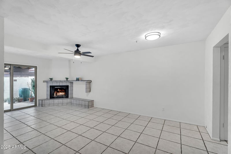 1138 Kaler Dr, Phoenix, AZ 85020